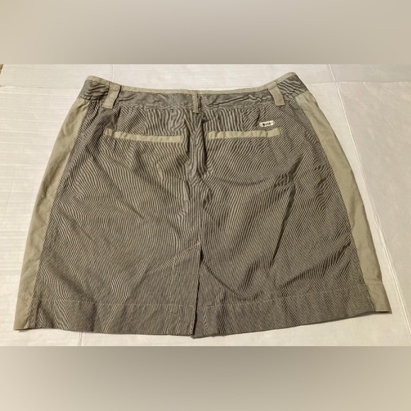 Converse One Star size 14 pinstripe mini skirt - Picture 2 of 9